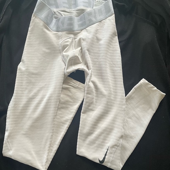 Nike Men’s Compression Leggings Small - Picture 1 of 9